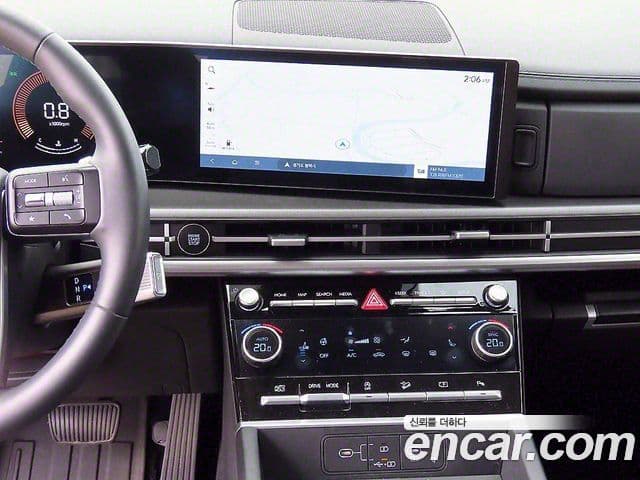 Hyundai Santa Fe 2023 — Şəkil 8/19