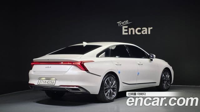 Kia K8 2022 — Şəkil 2/20