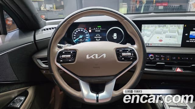 Kia K8 2022 — Şəkil 14/20