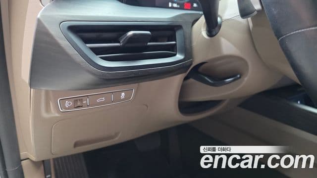 Kia K8 2022 — Şəkil 19/20
