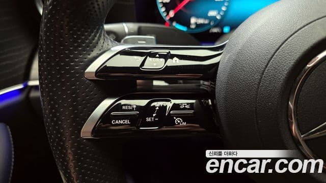 Mercedes-Benz E-Class 2020 — фото 17 из 20
