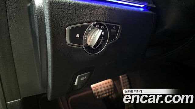 Mercedes-Benz E-Class 2020 — Şəkil 20/20