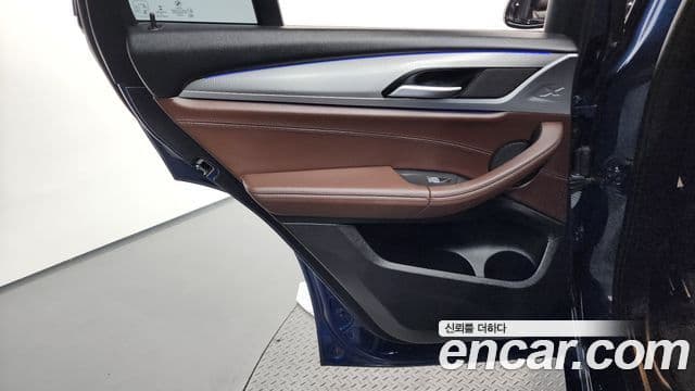 BMW X4 2020 — ფოტო 37/39