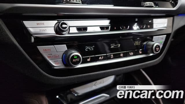 BMW X4 2020 — ფოტო 9/39