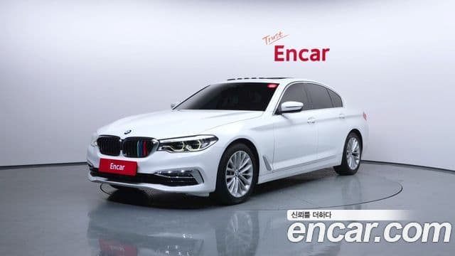 BMW 5 Series 2019 — Şəkil 1/20