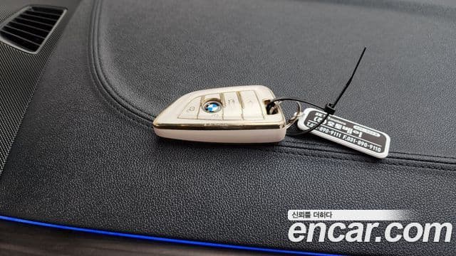 BMW 5 Series 2019 — Şəkil 15/20