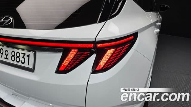 Hyundai Tucson Hybrid 2022 — Photo 24/35