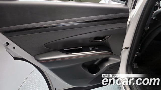 Hyundai Tucson Hybrid 2022 — Photo 22/35