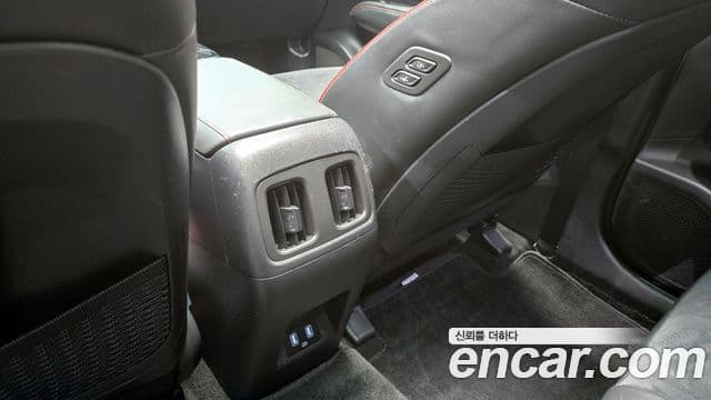 Hyundai Tucson Hybrid 2022 — Photo 31/35