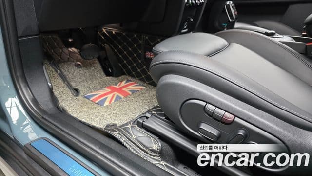 Mini Cooper Countryman 2022 — фото 16 из 20