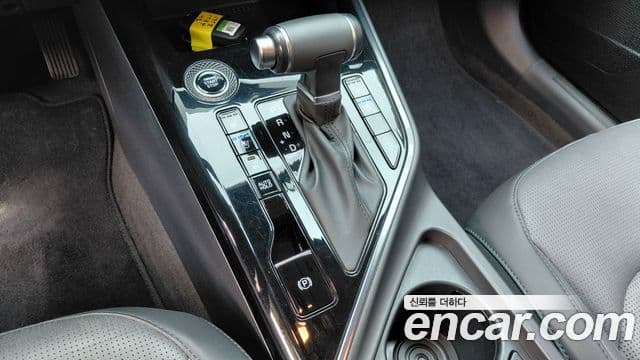 Kia Niro 2022 — фото 9 из 20