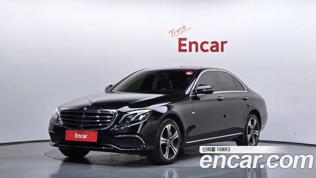 Mercedes-Benz E-Class 2020 — Şəkil 1/20