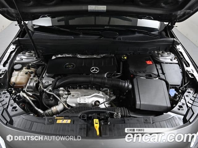 Mercedes-Benz GLB-Class 2022 — Şəkil 5/20
