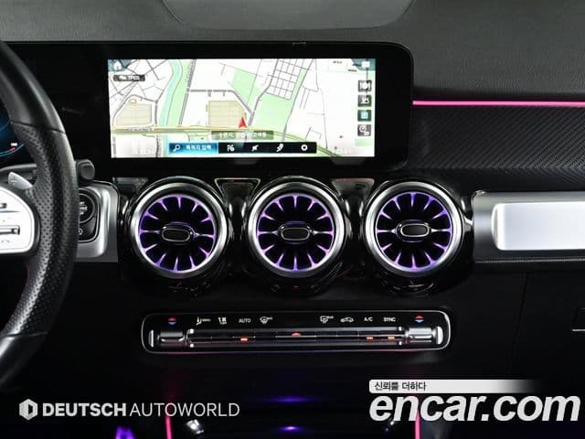 Mercedes-Benz GLB-Class 2022 — Şəkil 14/20