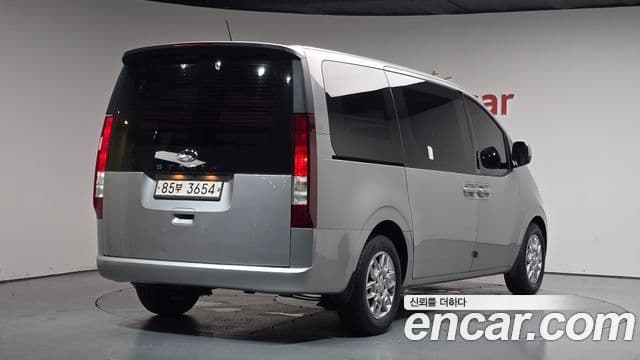 Hyundai Staria 2021 — Şəkil 2/20