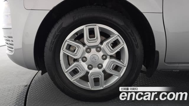 Hyundai Staria 2021 — Şəkil 5/20