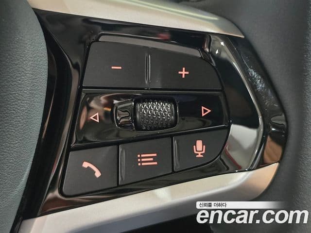 BMW 3 Series 2025 — фото 20 из 20
