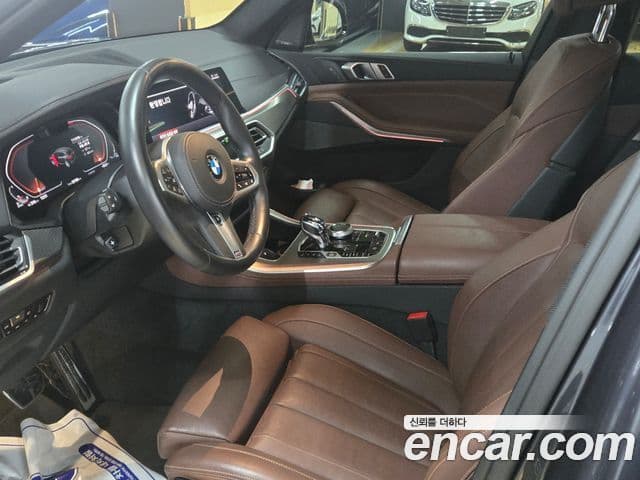 BMW X5 2020 — Photo 9/20