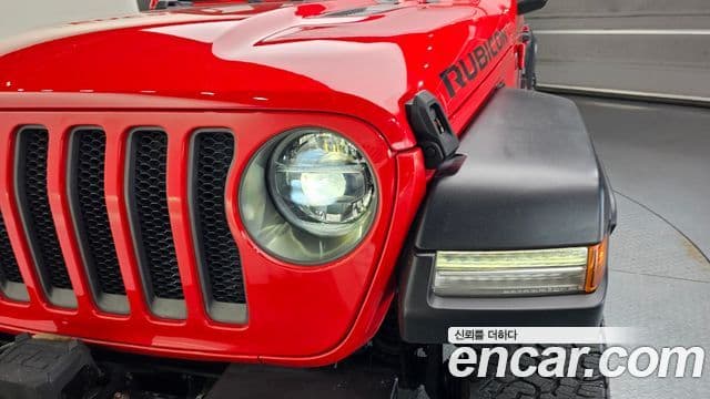 Jeep Wrangler 2019 — Şəkil 26/31
