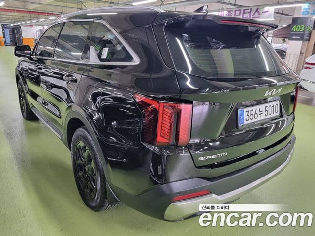 Kia Sorento 2023 — Şəkil 1/18
