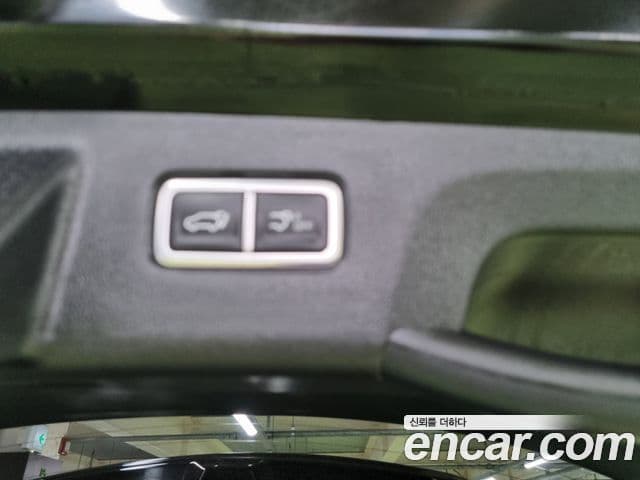 Kia Sorento 2023 — Şəkil 17/18