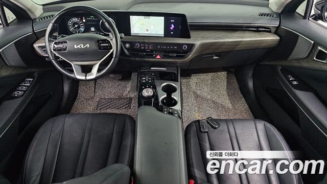 Kia K8 2022 — ფოტო 7/20