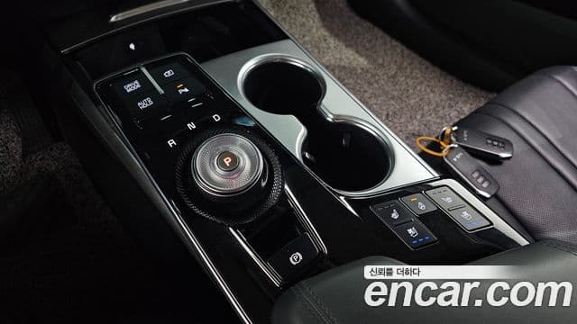Kia K8 2022 — ფოტო 9/20