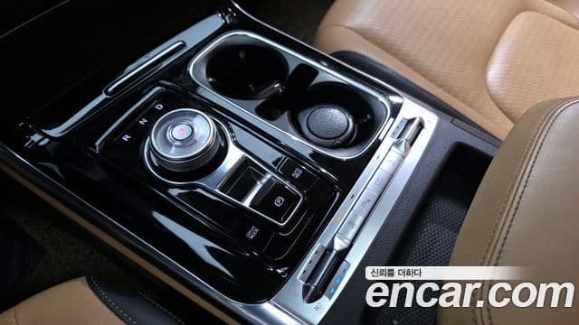 Kia Carnival 2021 — Şəkil 9/20