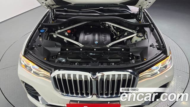 BMW X7 2020 — ფოტო 6/20