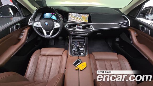 BMW X7 2020 — ფოტო 7/20