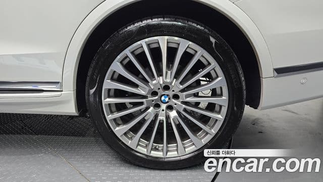 BMW X7 2020 — Photo 5/31