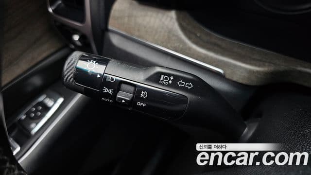 Kia Sorento 2022 — Фото 18/20