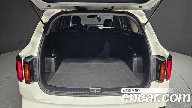 Kia Sorento 2022 — Фото 20/20
