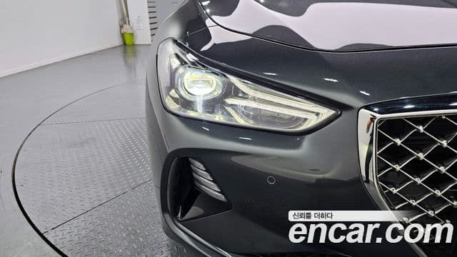 Genesis G70 2018 — Şəkil 27/30