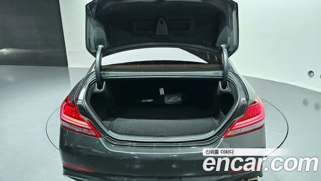 Genesis G70 2018 — Şəkil 23/30
