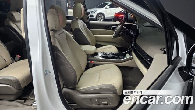Kia Carnival 2024 — Фото 10/20