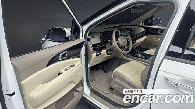 Kia Carnival 2024 — Фото 11/20