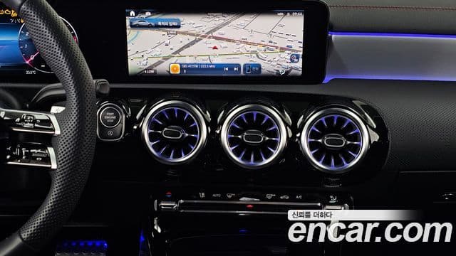 Mercedes-Benz CLA-Class 2026 — фото 14 из 20