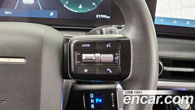 Hyundai Santa Fe 2024 — Şəkil 18/20