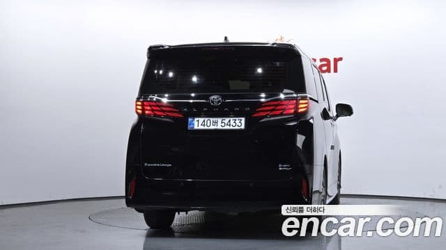 Toyota Alphard 2024 — ფოტო 4/20