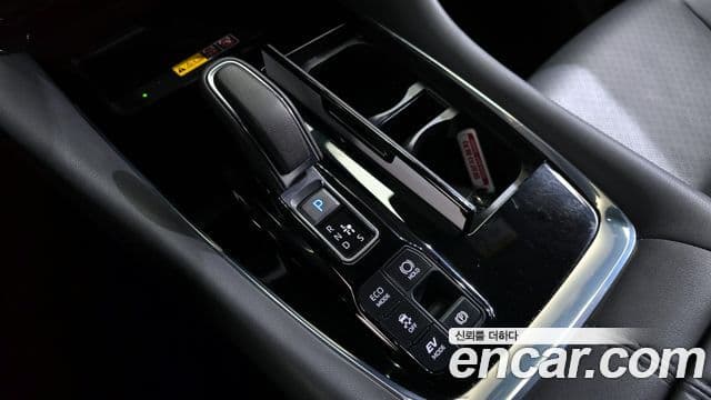 Toyota Alphard 2024 — ფოტო 9/20