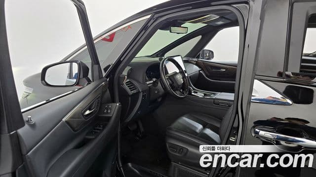 Toyota Alphard 2024 — ფოტო 10/20