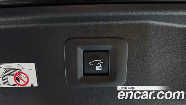 Toyota Alphard 2024 — ფოტო 17/20