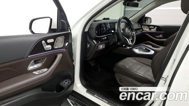 Mercedes-Benz GLE-Class 2022 — Şəkil 10/20