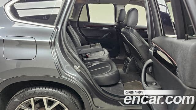 BMW X1 2022 — фото 12 из 20