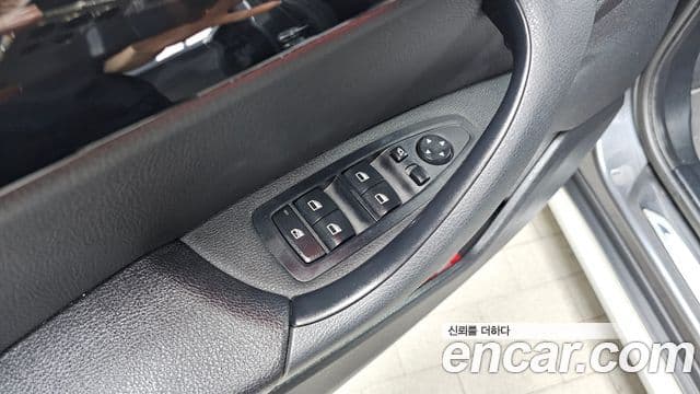 BMW X1 2022 — фото 14 из 20