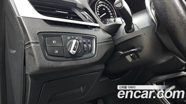 BMW X1 2022 — фото 15 из 20