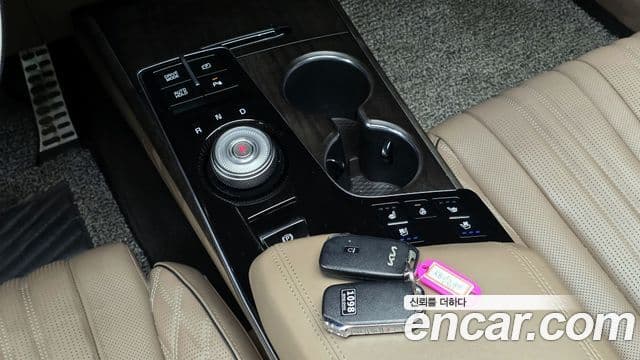 Kia K8 2022 — ფოტო 9/20