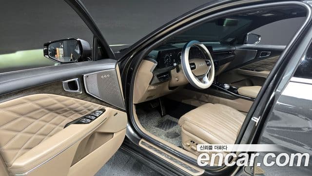 Kia K8 2022 — Şəkil 10/20