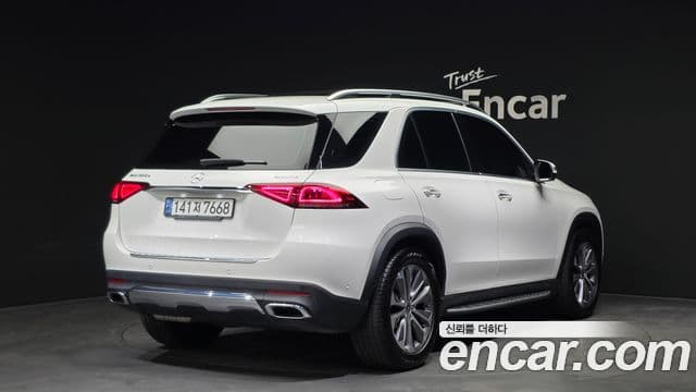 Mercedes-Benz GLE-Class 2021 — Şəkil 14/20